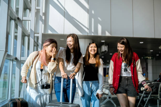 istock Girls Trip 2124131586