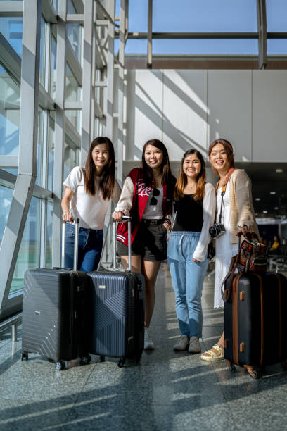 istock Girls Trip 2124131590