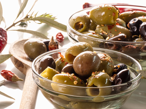 Seasoned table olives