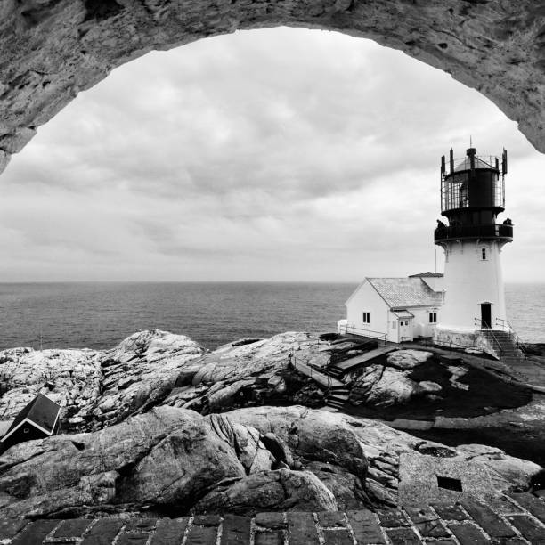 istock Lighthouse in Monochrome: Coastal Beacon 2125622302