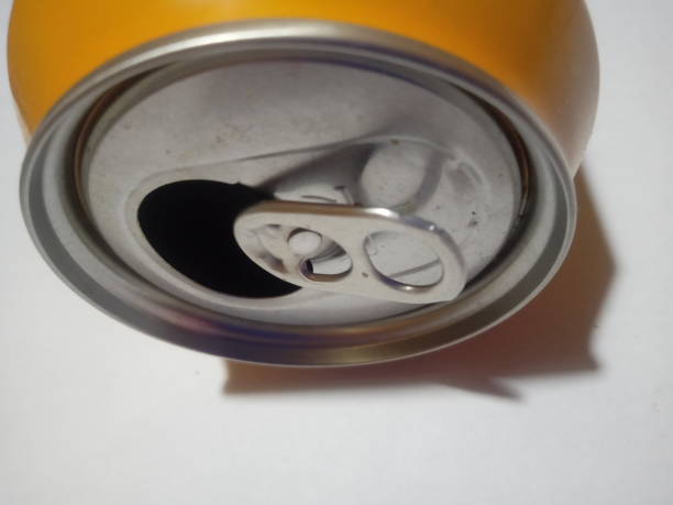 Close the canned drink that has been opened