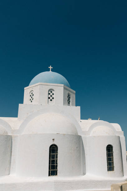 istock Church in Santorini 2127595914