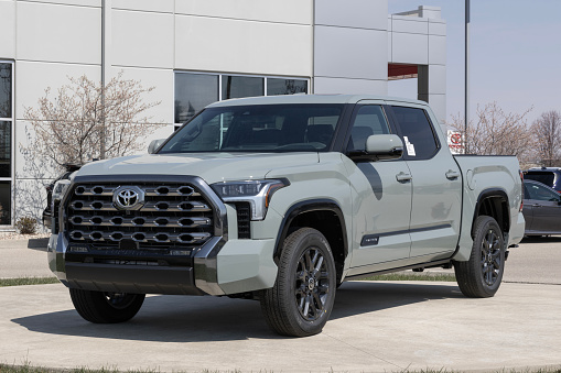 Noblesville - March 28, 2024: Toyota Tundra 4X4 Platinum CrewMax display. Toyota offers the Tundra in SR, SR5, Limited, Platinum and TRD models. MY:2024