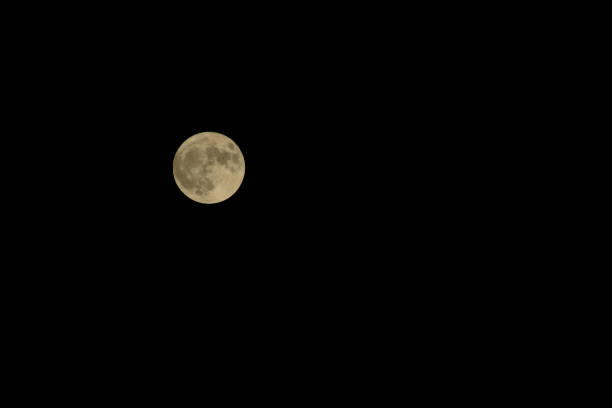 Telescopic image of the eaths's moon close up