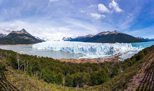Panoroma of the Glaciar Perito Moreno during the summer in Argentina