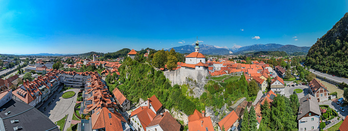 Fribourg It is a major economic, administrative and educational center on the cultural border between German and French Switzerland (Romandy). The Image shows fribourg seen from the tower of the famous Fribourg Cathedral.