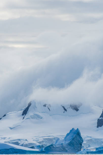 High-quality photo of mountains and ice made in Antarctica