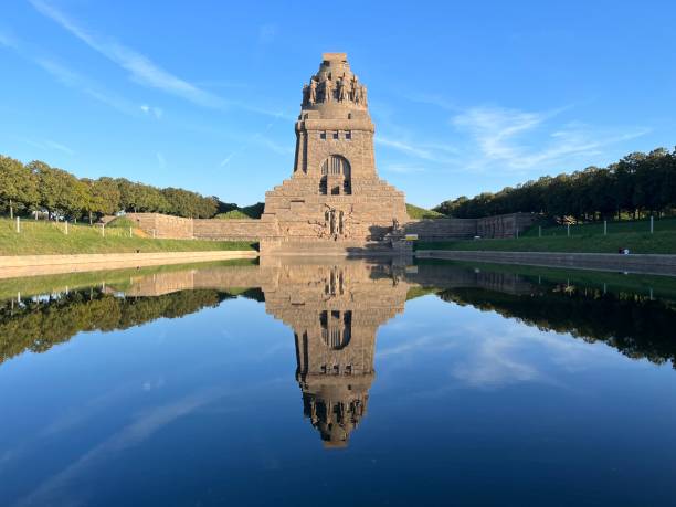 istock Monument, Voelkerschlachtsdenkmal, near Leipzig in summer, reflecting water, Germany 2132703653