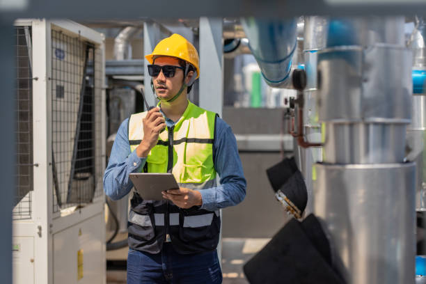 istock HVAC technician analyzes mechanical, electrical, plumbing systems with energy efficiency plan 2133002295