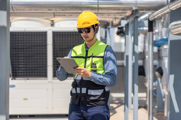 istock HVAC technician analyzes mechanical, electrical, plumbing systems with energy efficiency plan 2133021600