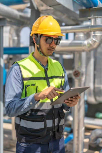 istock HVAC technician analyzes mechanical, electrical, plumbing systems with energy efficiency plan 2133027350