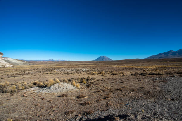 istock 2023 8 17 Peru montains and desert 62 2133156844