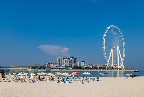 A picture of the Marina Beach and Ain Dubai ferris wheel.