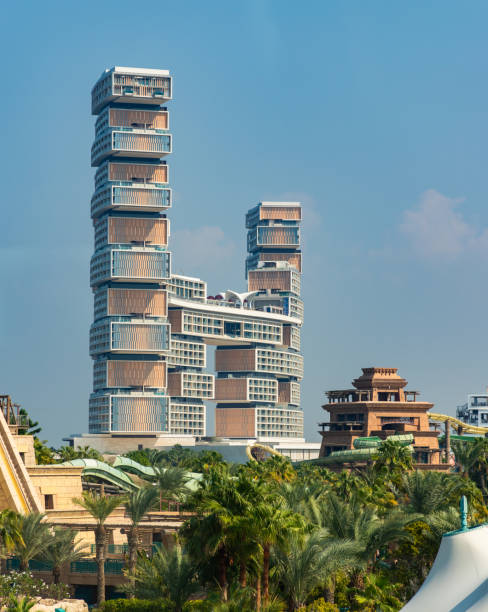 istock Atlantis The Royal Hotel 2133345078