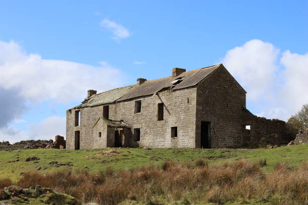 istock Abandoned farmhouse in remote countryside 2133458690