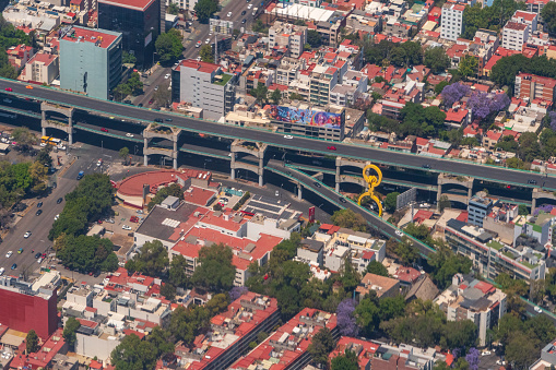 Vista aérea de una carretera de tres pisos en la delegación Álvaro, Obregón de la Ciudad de México photo