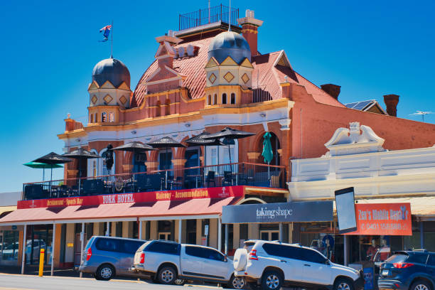 西オーストラリア州カルグーリーの金鉱の町にあるヨークホテル、 - town australia kalgoorlie mining ストックフォトと画像