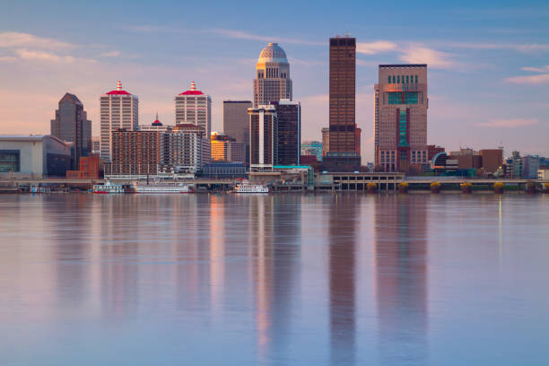 istock Louisville, Kentucky, USA. 2134776417