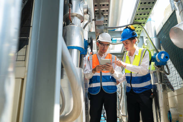 istock Engineers and technicians Inspect the completed air conditioning and water systems to continue verifying their functionality. 2135050059