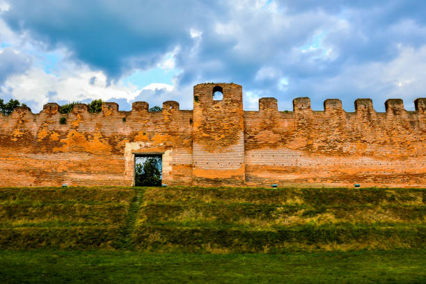 Photo Picture View of Castelfranco Veneto Medieval City in Italy