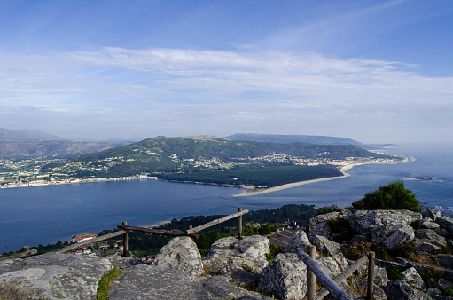 Vistas panorámicas de la desembocadura del Río Miño desde lo alto del Monte Santa Tecla, frontera de España y Portugal en verano. June 25, 2017,
