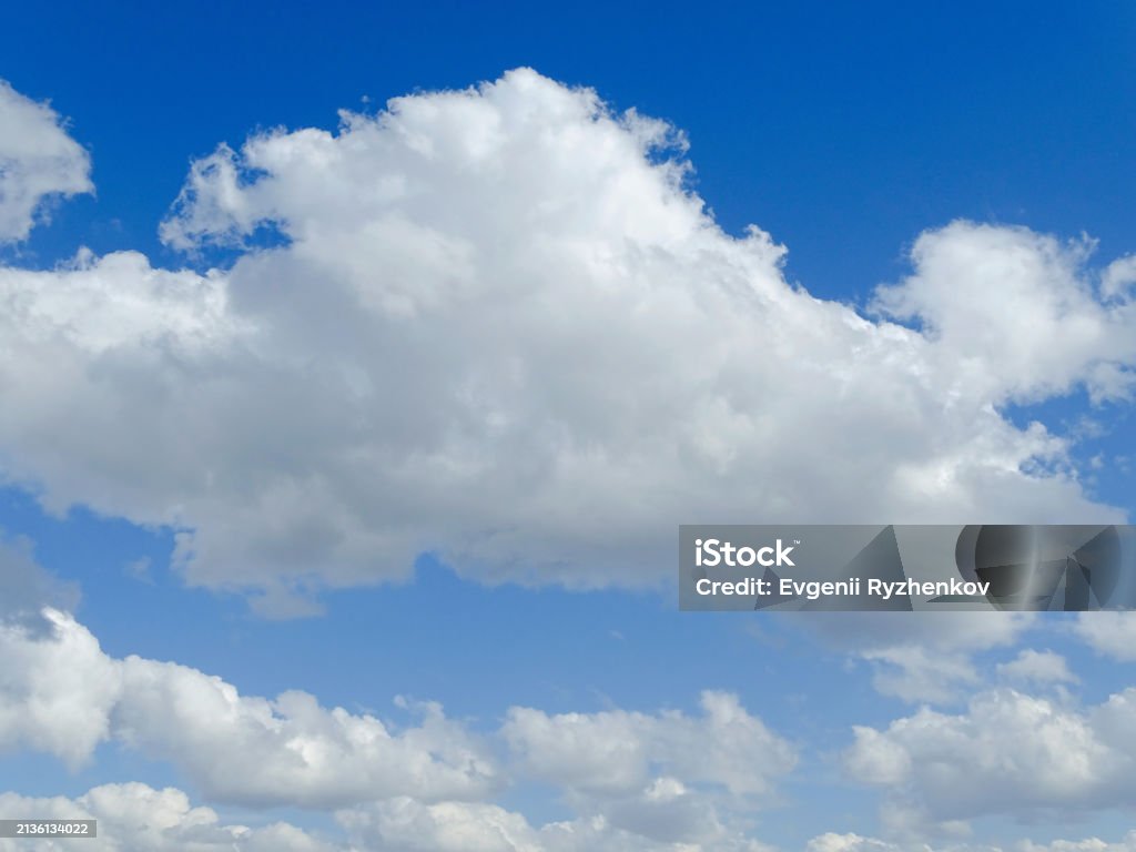 Nori și cer - Fotografie de stoc Cer fără redevențe Nori și cer - Fotografie de stoc Cer fără redevențe