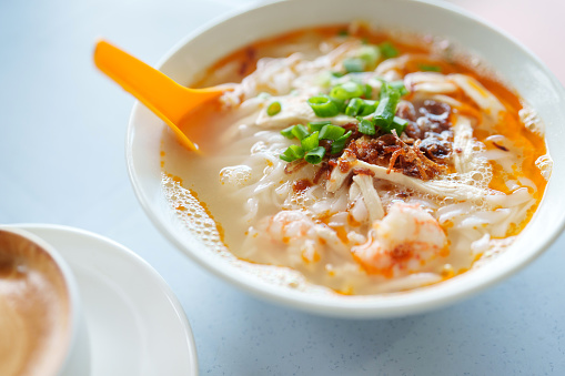 Ipoh hor fun is a popular Malaysian noodle soup dish originating from Ipoh, a city in the state of Perak, Malaysia.