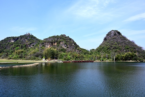 Yunnan, Wenshan Prefecture, Qiubei, Puzhehei Scenic area, belongs to the karst area of southeast Yunnan, is a typical development of karst karst landform, known for 