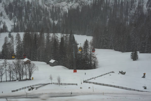 Cable car line connecting Cinque Torri with Cortina D’Aprezzo