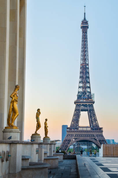 istock Tour Eiffel, Paris, France 2141177058