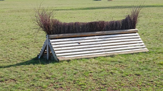 Equestrian Show Horse Jumping Rounded Top Lamb Creep Pheasant Feeder Obstacle