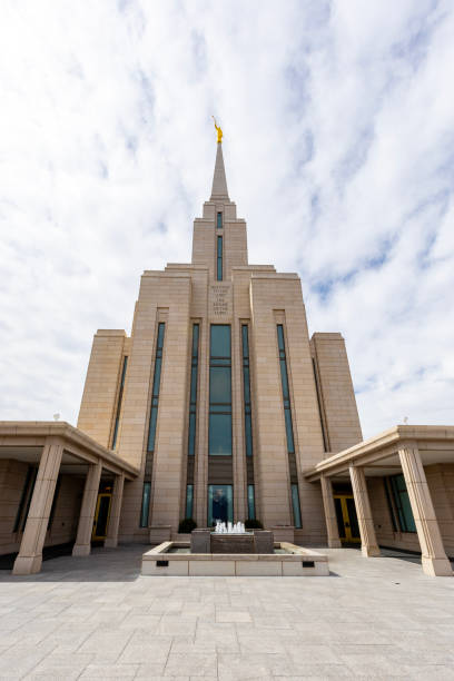 istock Oquirrh Mountain Utah Temple 2141496430