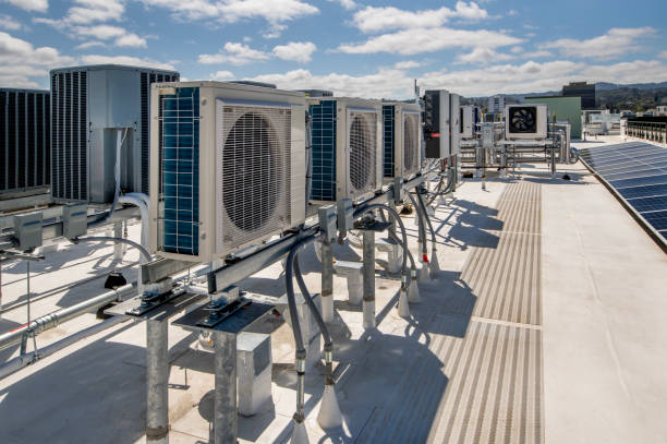 istock Rooftop Air Conditioners and Heat Pumps 2141950626
