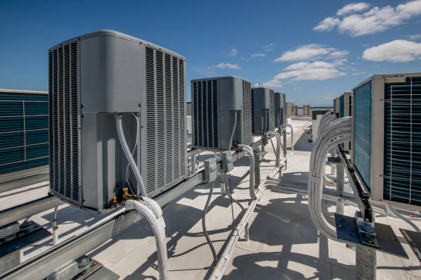 istock Rooftop Air Conditioners and Heat Pumps 2141963452
