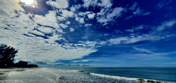 istock Tampa Bay Beaches and Sunsets 2023 2143358362