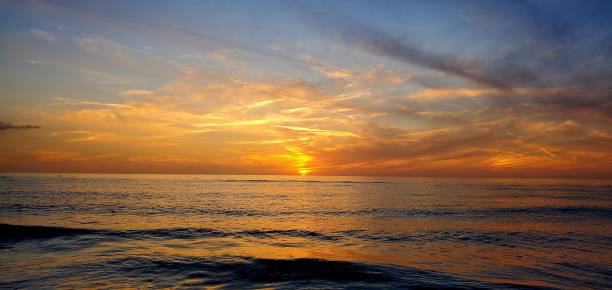 istock Beach, Sunset, and Cloudscape Photos from Pinellas County 2023 2143360461