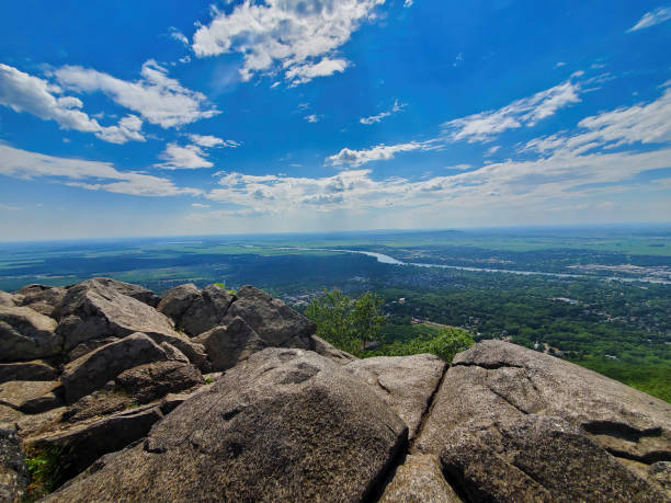 istock Summit of Mont-Saint-Hilaire mountain 2144557106