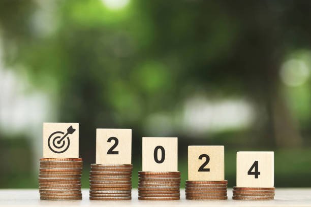istock Investing in risky assets in 2024 at falling interest rates will make high returns 2145123044