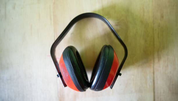 Shell Type Sound and Noise Dampener for Factory Workers