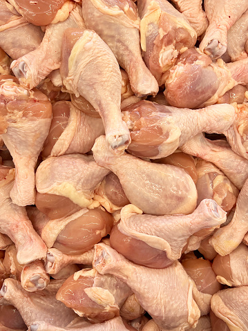 chicken legs in the market