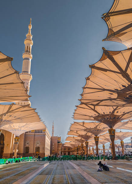 istock Masjid al Nabawi - Madina 2147524379