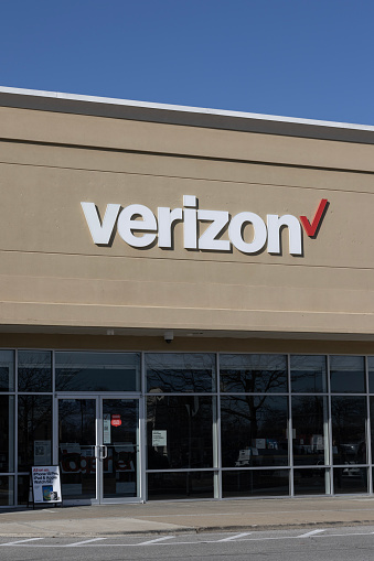 Greenwood - March 16, 2024: Verizon Wireless Retail Location. Verizon delivers wireless, high-capacity fiber optics and 5G communications.