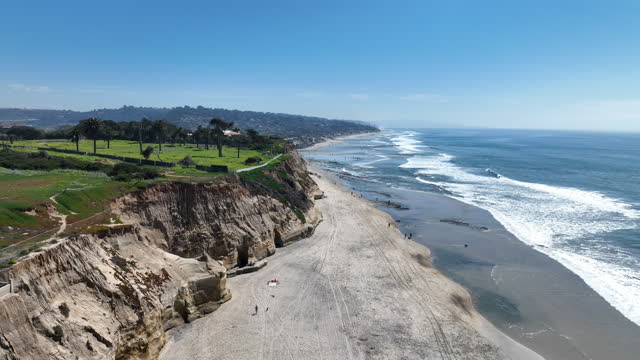 Aerial view of Del Mar Shores in San Diego, CA