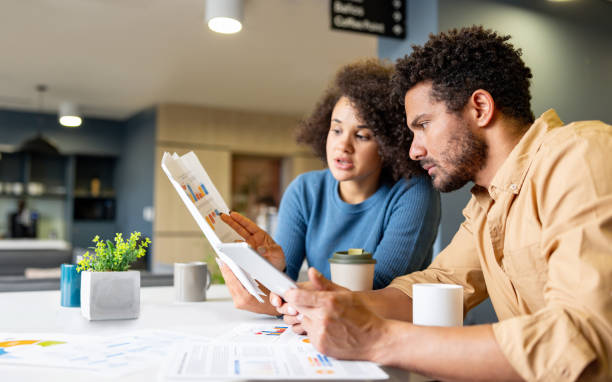 istock Business team working together at a coworking office 2147591238