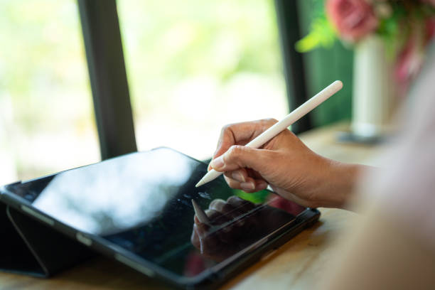istock Working on the stock investment value graph. 2147677260