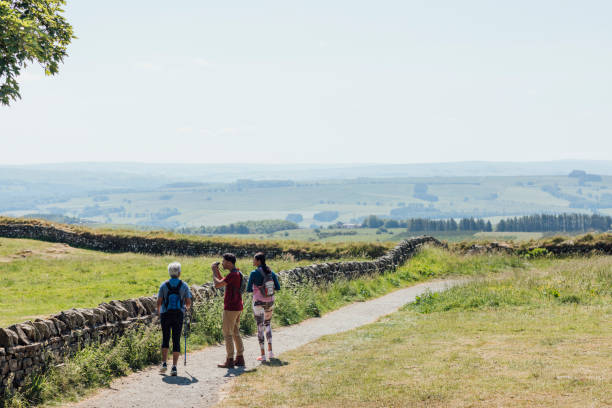 istock Summertime Family Hike 2147692909