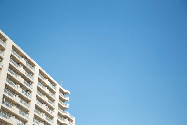 istock Cloudless blue sky and city buildings 2147720545