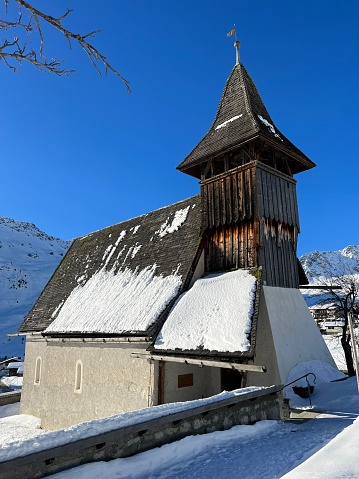 Arosa’s mountain chapel (Das Bergkirchli Arosa) - the oldest building in the Swiss alpine winter resort Arosa - Canton of Grisons, Switzerland (Schweiz)