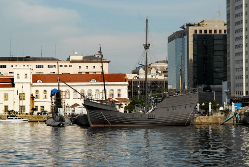 The Great Navigations were the process of exploration that resulted in the arrival of Europeans on the American continent in 1500. Replica of Pedro Alvares Cabral's caravel in the Cultural Space of the Brazilian Navy.