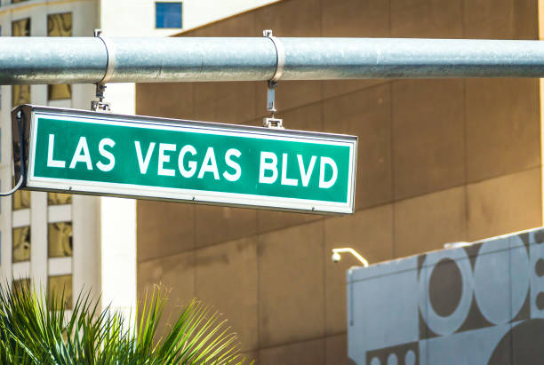 las vegas blvd boulevard street and road sign - las vegas metropolitan area the las vegas strip sign gambling 뉴스 사진 이미지